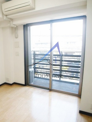 プラティーク・キューヴ