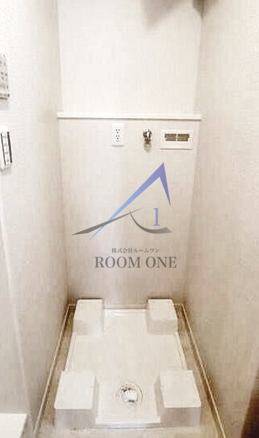 ワールドレジデンスの設備|洗濯機置き場です。