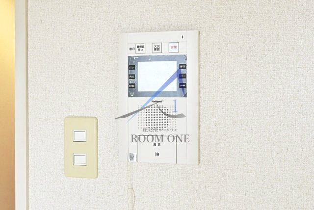 セントパレス池袋のセキュリティ|モニター付きインターホンです。