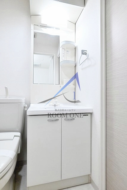 セントパレス池袋の洗面所|独立洗面台です。