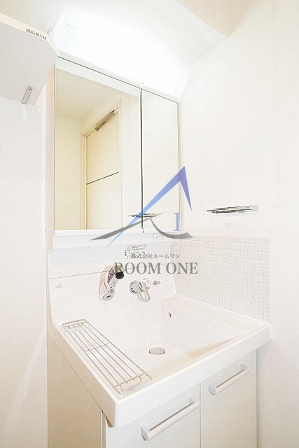 ステージグランデ東池袋駅前の洗面所|洗面台です。