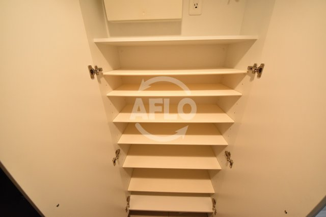 プラネスーペリア梅田北ブライトコンフォートの収納|プラネスーペリア梅田北ブライトコンフォート　シューズボックス