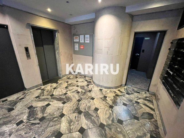 NOVA京橋のロビー