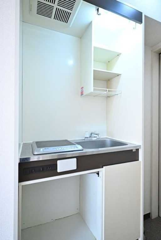 メトリブ三軒茶屋　敷金0礼金0　ネット無料　学生おすすめのキッチン