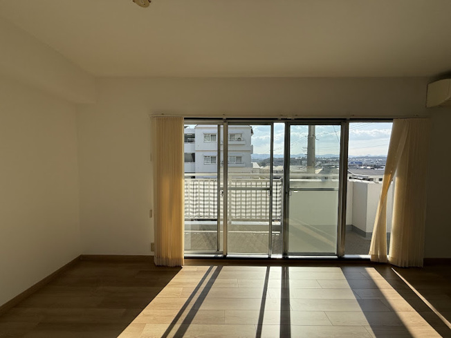 【居間・リビング】 | アヴニール鹿の子台 | アブニール鹿の子台（GoodHome）