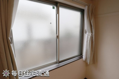 【内装】 | クリスマスローズ