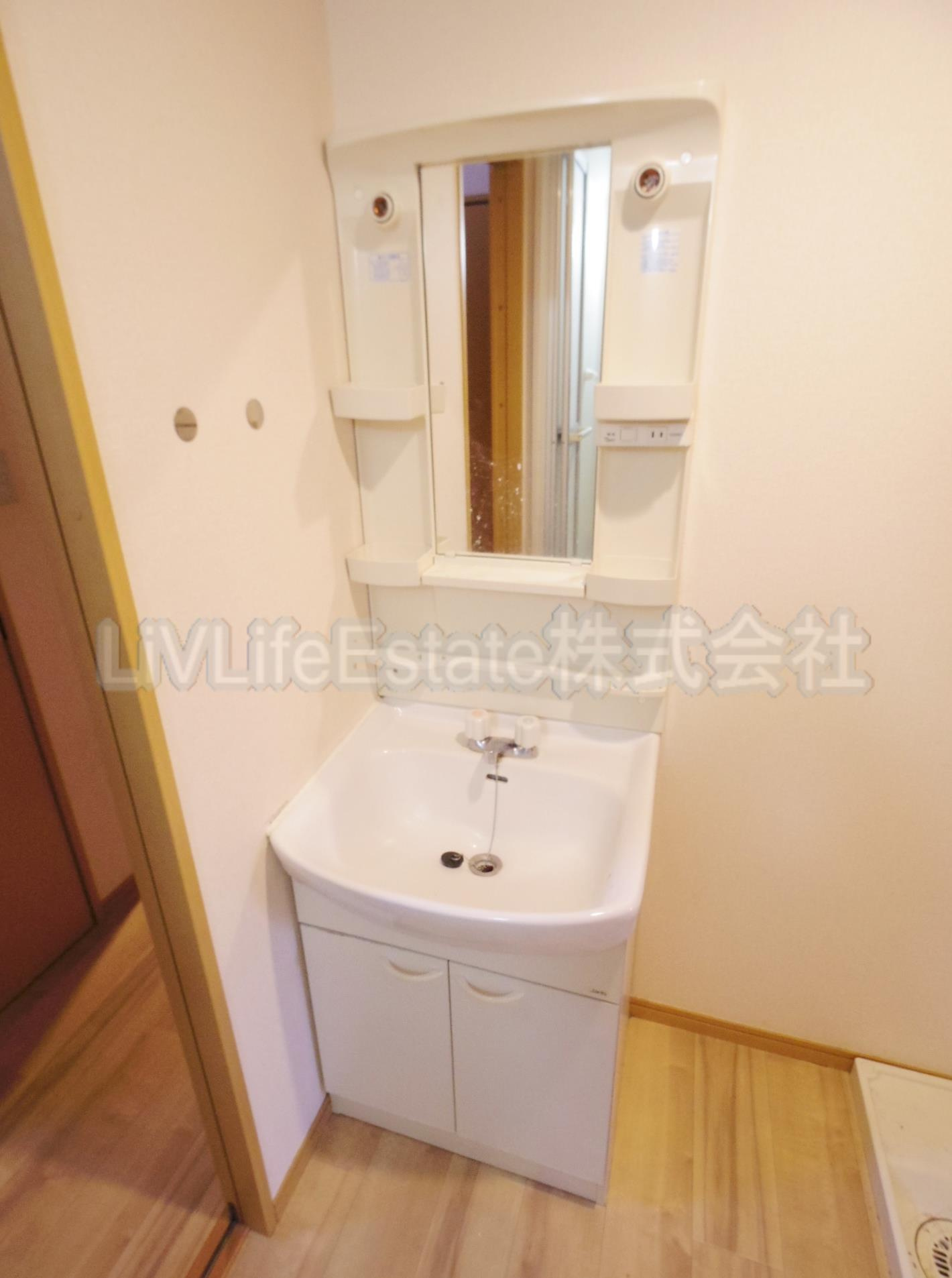 コンフォートテラス　Ｃの洗面所