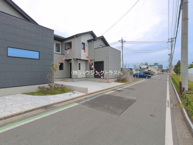仲介手数料無料　LIGARE　所沢市東狭山ケ丘7期　全５棟　の前面道路含む現地写真