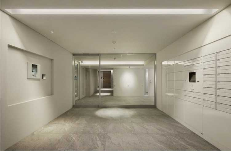 JP noie 駒沢大学　ネット無料　オートロック　追焚のエントランス