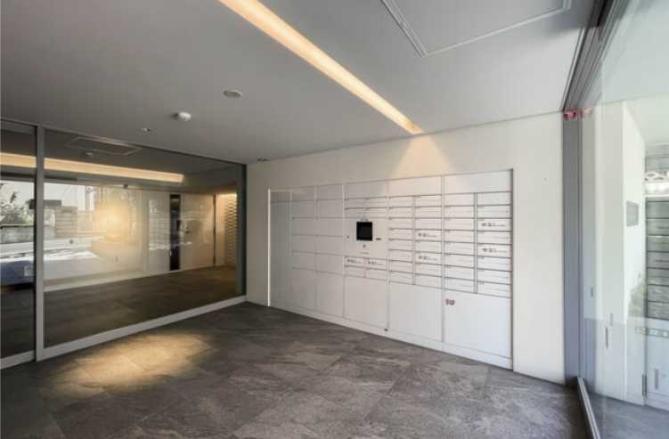 JP noie 駒沢大学　ネット無料　オートロック　追焚のロビー