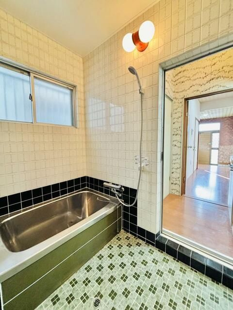 毛見戸建　１４３７－２３５の浴室