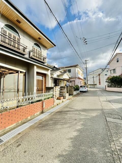 毛見戸建　１４３７－２３５の外観