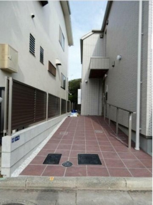 【エントランス】 | メルヴェーユ久が原Ⅱ | エントランスです