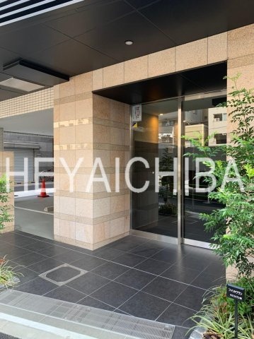 ステージグランデ上野のエントランス