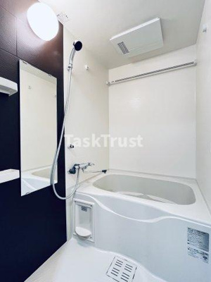 【浴室】 | ロイヤルクィーンズパーク浪速