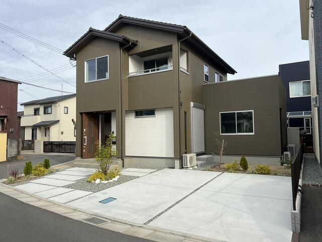 和歌浦東２丁目の外観