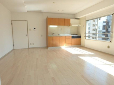 【居間・リビング】 | サンサーラ第２吾妻橋 | 洋室