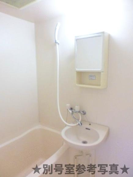 ヴィラコートF.Kの浴室