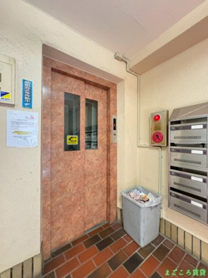 【ロビー】 | 司ハイツ