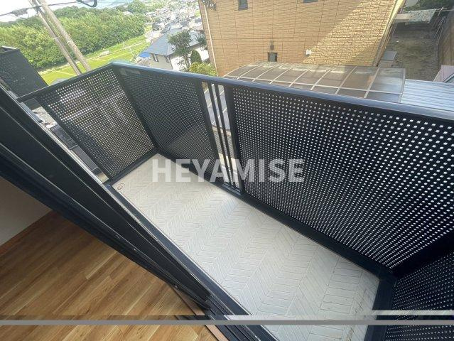 サンライズヒル福田A棟のバルコニー