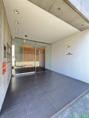 【エントランス】 | W元町