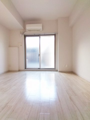 【洋室】 | LIVIAZ NAMBA LUCE