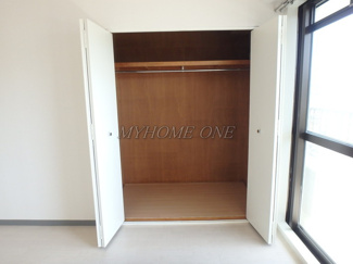 【洋室】 | トーカド宮崎台 | 洋室6帖収納