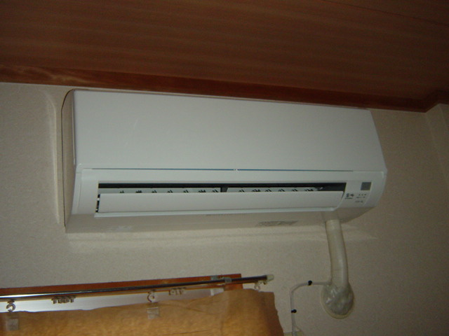クリスタルハイツⅠの設備|エアコン