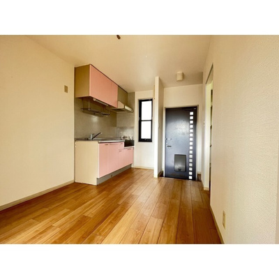 【居間・リビング】 | 洋室