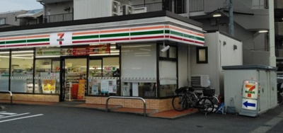 セブンイレブン名古屋五才美町店 徒歩3分。 180m