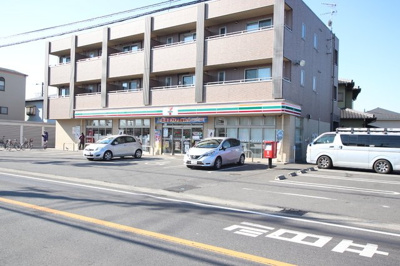 セブン－イレブン 流山東深井店まで120ｍ