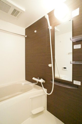 【浴室】 | リブリ・シャルマンドミール