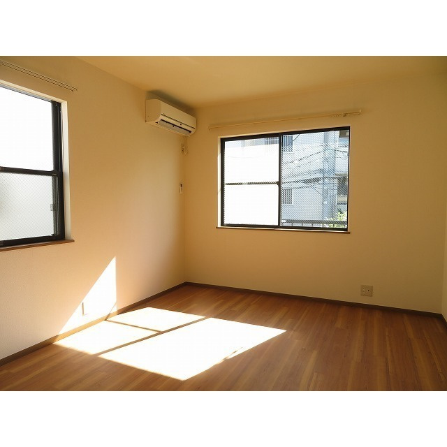 まいむ石塚の居間・リビング|居室