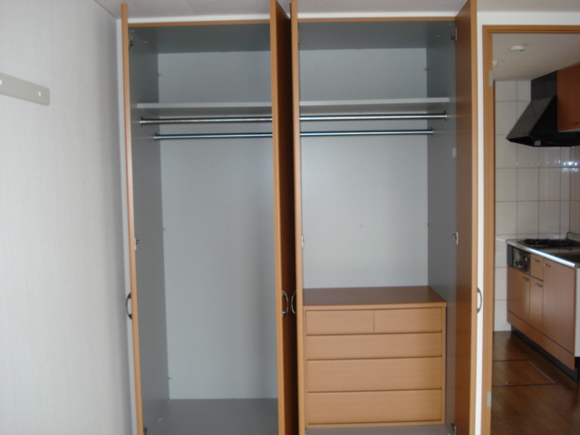 メゾンドゥーズの収納|クローゼット　オープン