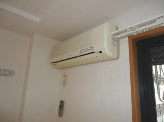 【設備】 | ヴィラアンジェ | エアコン