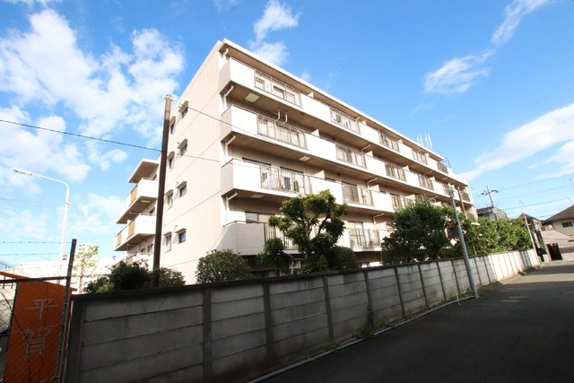 オートロック付きのマンションタイプ♪