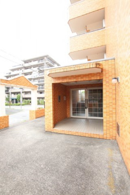 オートロックつきのエントランス