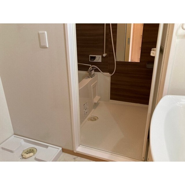 岐阜市柳津町南塚３丁目のアパートの洗面所