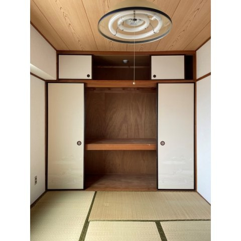 カワセコーポの収納|和室　押入