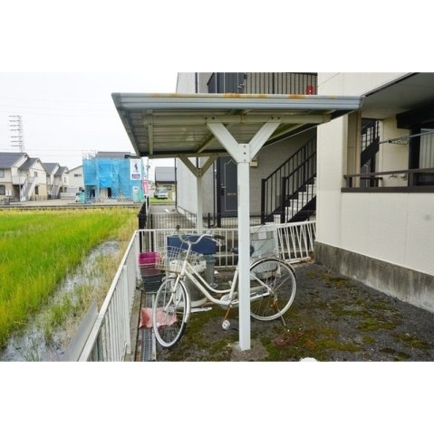 コーポ上土居のその他|自転車置場