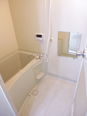 ★便利な追焚付の浴室★