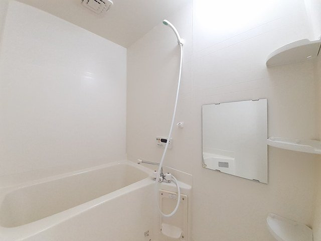 モワメームの浴室|日々の疲れを癒すお風呂付です