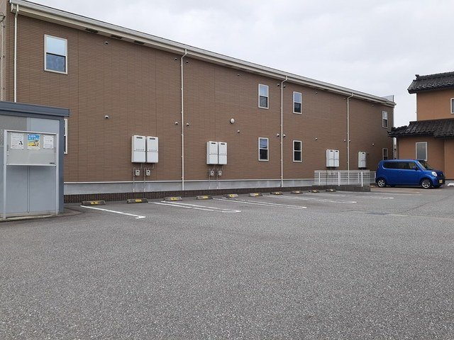 ソレイユ豊田の駐車場|駐車場です