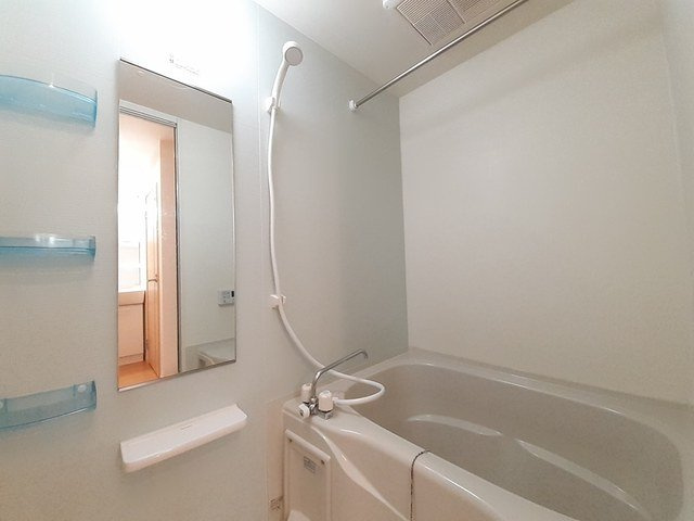 ソレイユ豊田の浴室|日々の疲れを癒すお風呂付です