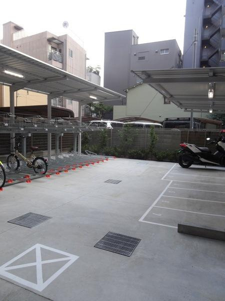 エスリード大阪ドームシティの駐車場|★駐輪場あります★