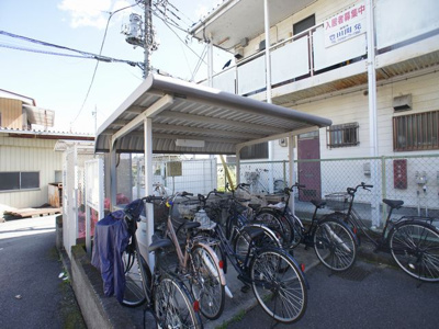 【その他共用部分】 | プロムナードⅡ | 屋根付きの駐輪場があります♪