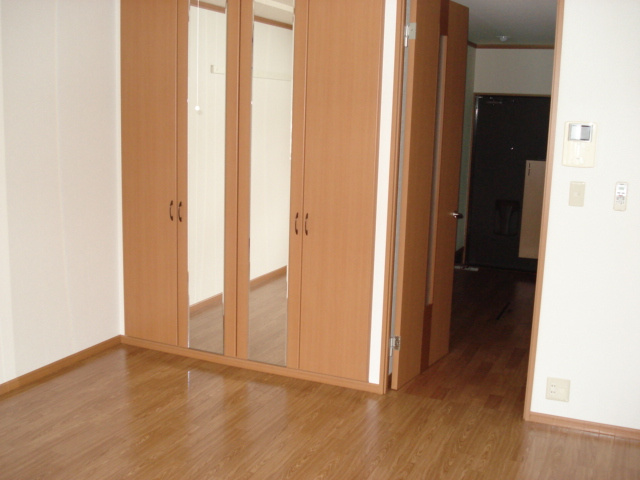 オリンピア　１６の内装|洋室