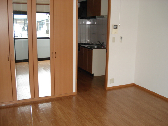 オリンピア　１６の内装|洋室