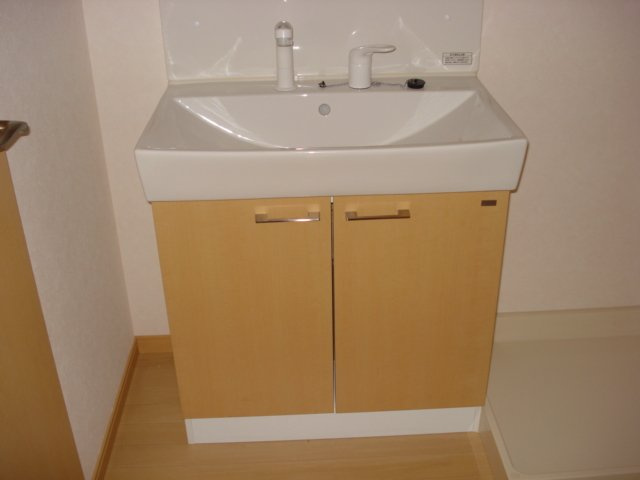 クローバーの洗面所|洗髪洗面化粧台