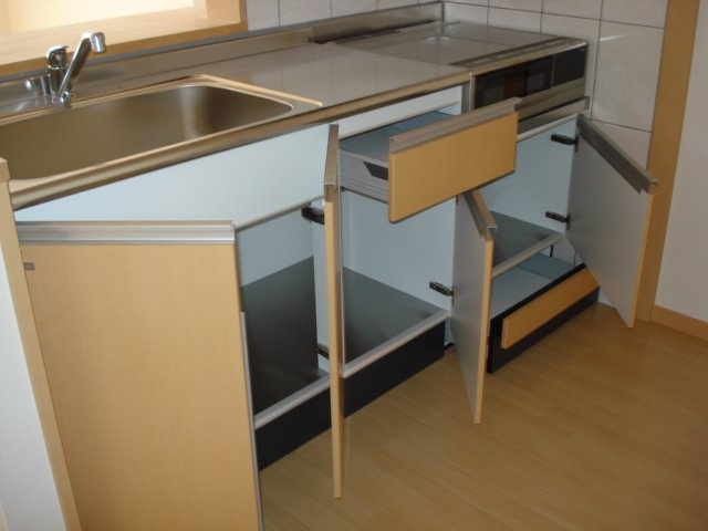 クローバーのキッチン|キッチン（開口時）